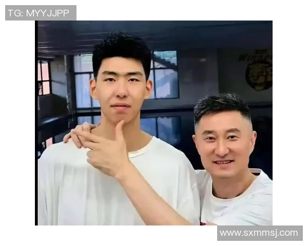 朱芳雨慧眼识珠广东内线新星崛起杜锋果断放弃徐昕助力球队发展 朱芳雨慧眼识珠广东内线新星崛起杜锋果断放弃徐昕助力球队发展