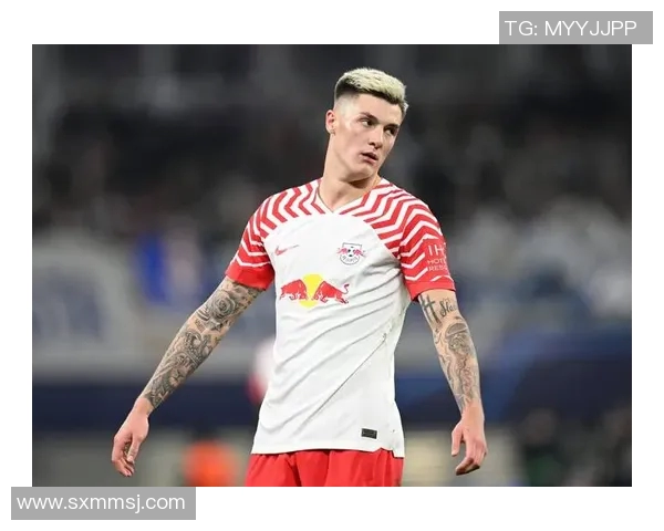 科隆足球的崛起与挑战:从历史辉煌到现代竞技的转变与展望 科隆足球的崛起与挑战:从历史辉煌到现代竞技的转变与展望